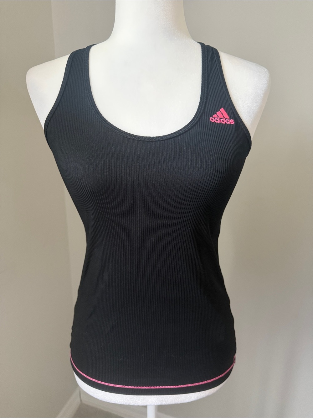 ADIDAS Black Pink Ribbed Racerback Athletic Tank Top Gym Activewear Size Small